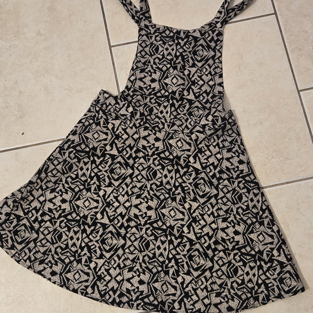 Black and Cream Geometric DRESS